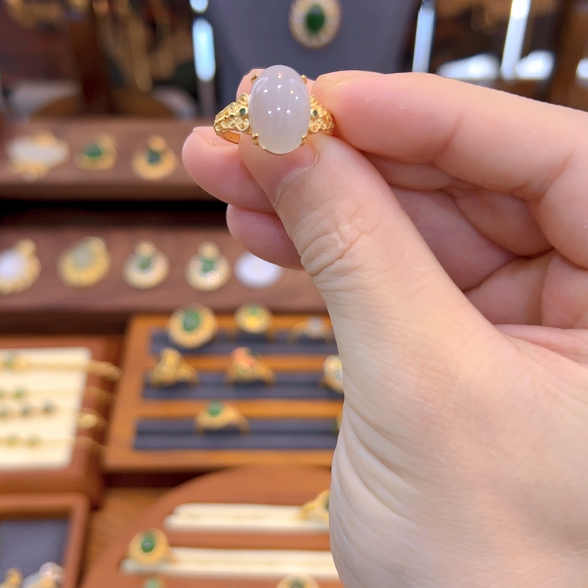 【闪购商品】和田玉戒指未镶嵌