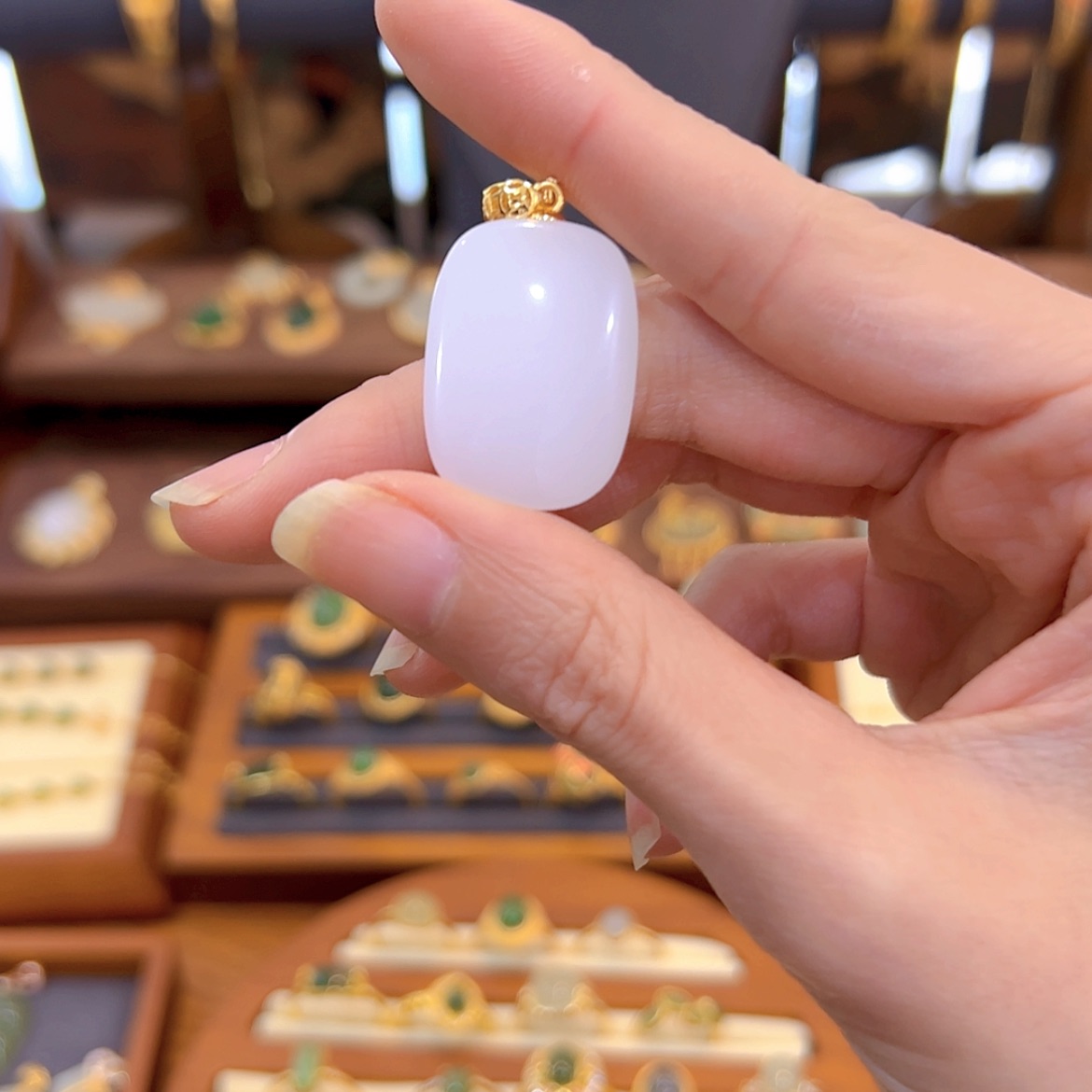 【闪购商品】和田玉颈饰未镶嵌