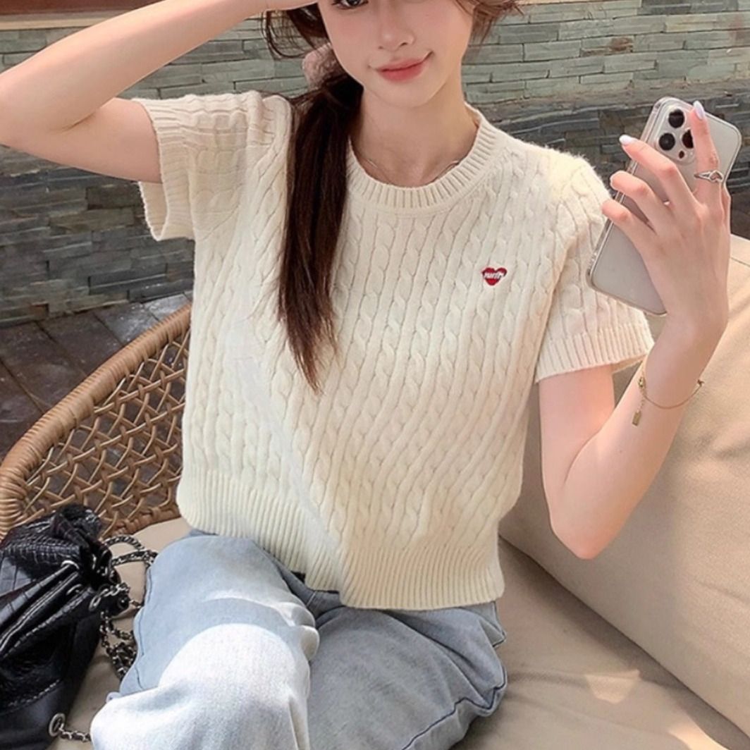 2025甜美显白气质减龄针织衫刺绣百搭上衣女新款女装夏季超火韩系