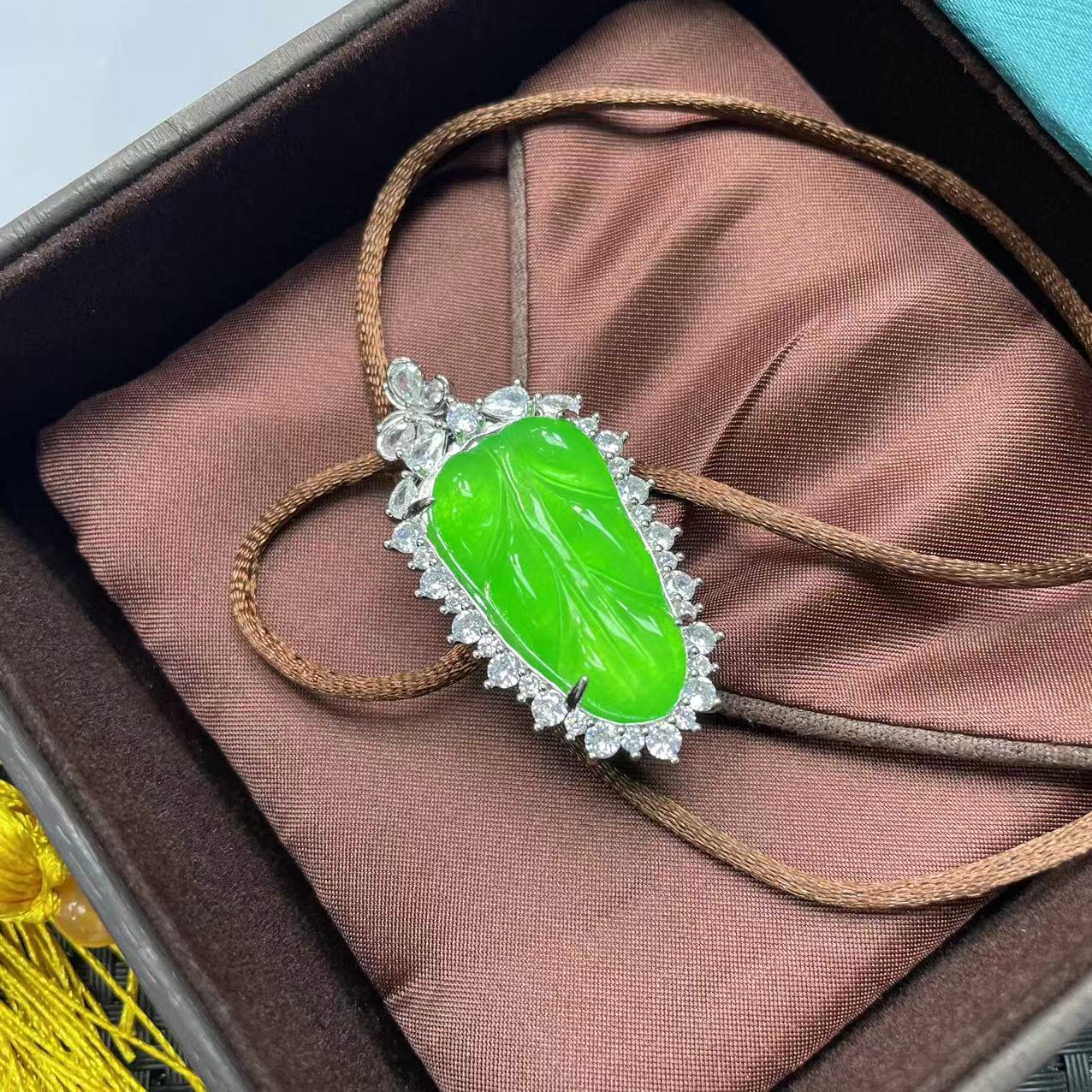 【大喜儿】绿叶子时尚吊坠-1WQ487