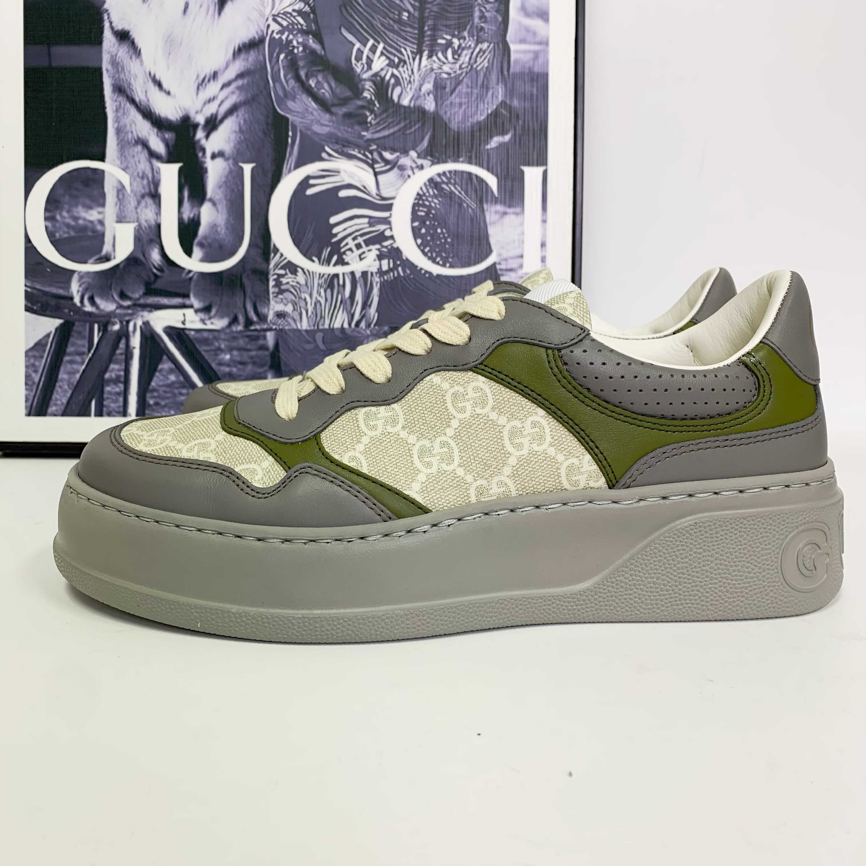 全新未使用 GUCCI/古驰 古驰Chunky系列白灰色皮面饼干鞋厚底潮流