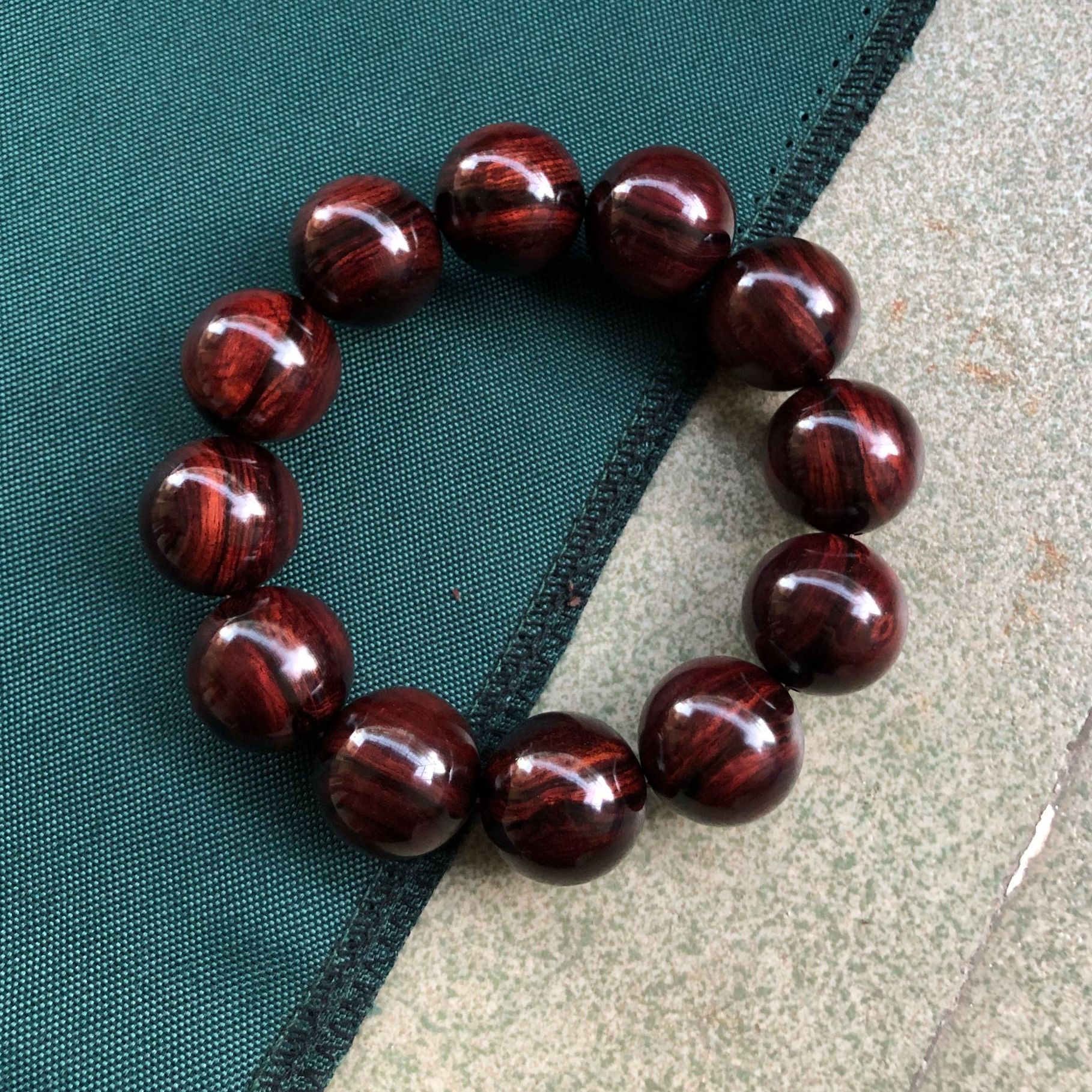 海南黄花梨紫油梨秒沉水大黑线2.0  H028