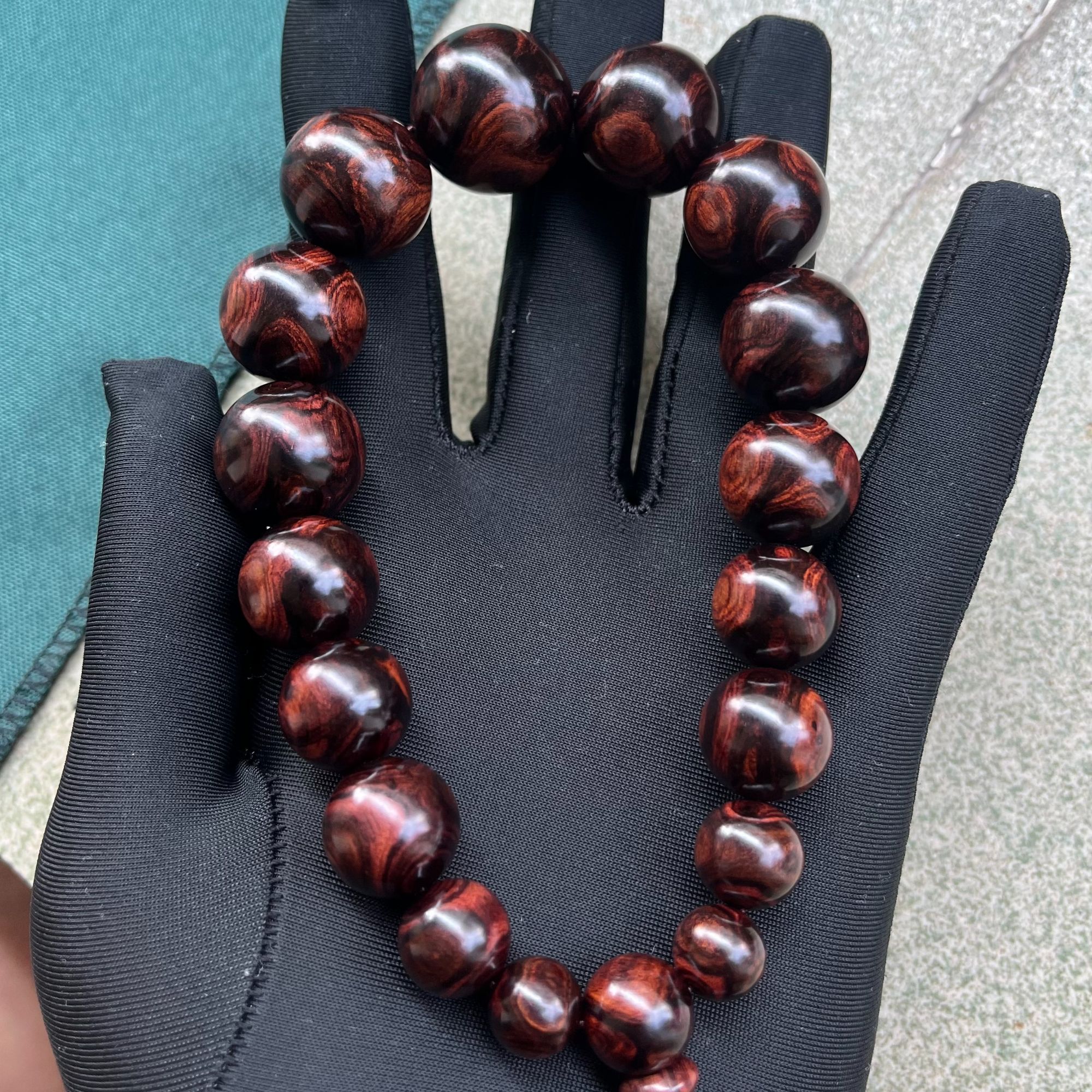 海南黄花梨紫油梨大黑线鬼脸对眼 云端级别 达摩大小珠10-2.2