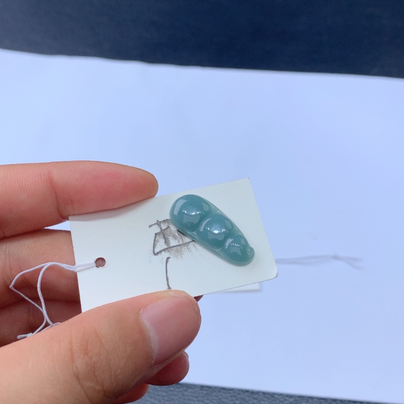 【闪购商品】翡翠挂件未镶嵌超*