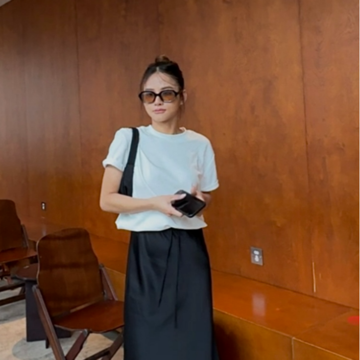 高级感有肌理感的老棉老钱风圆领纯色短袖宽松t恤简约设计感小众