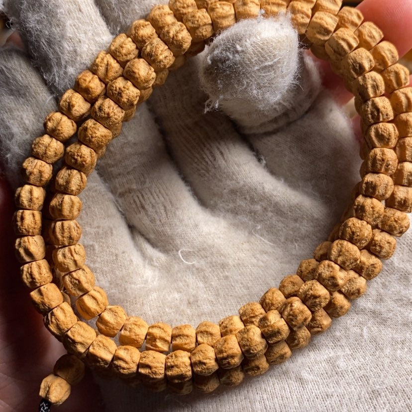 【闪购商品】柏香籽/百香籽吊坠诗****灬7毫米