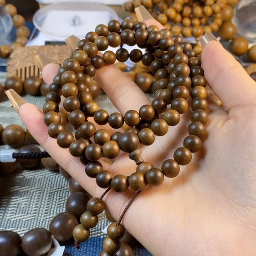 【闪购商品】檀香木手串/手链老**哥