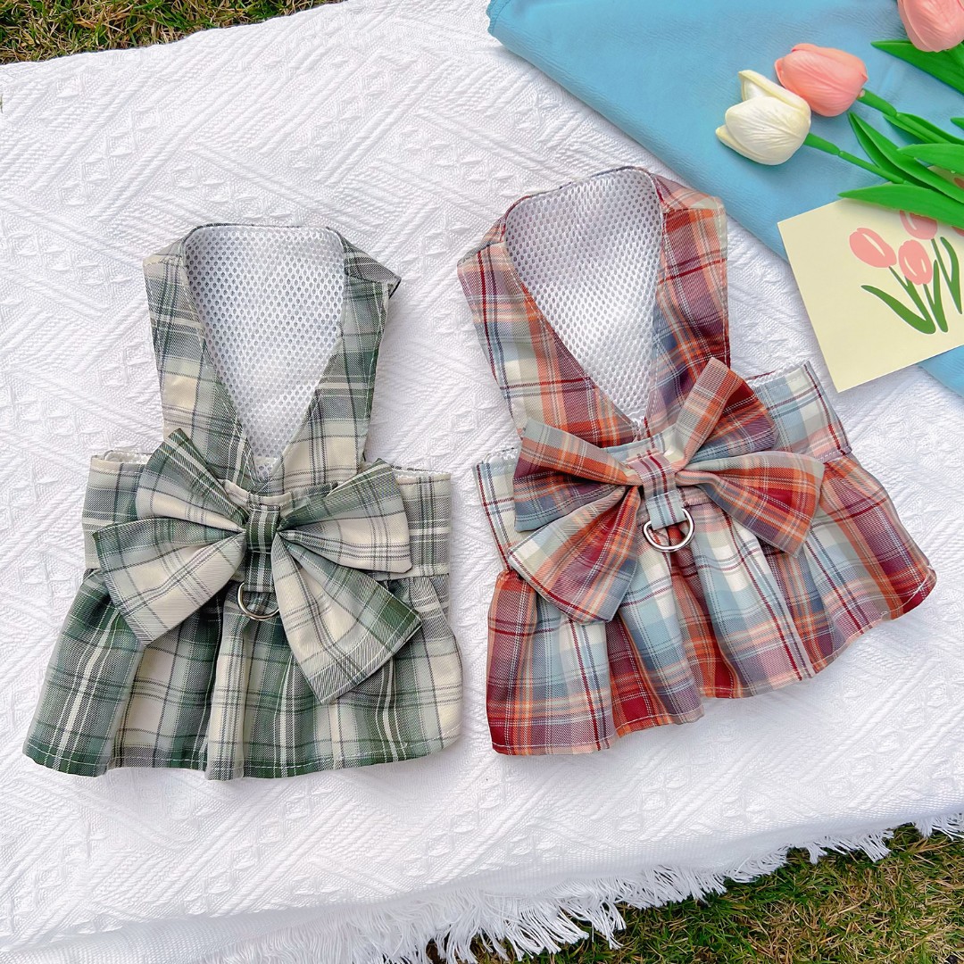 狗狗猫咪衣服春秋夏款背心式牵引衣公主风泰迪外出胸背带jk格子裙