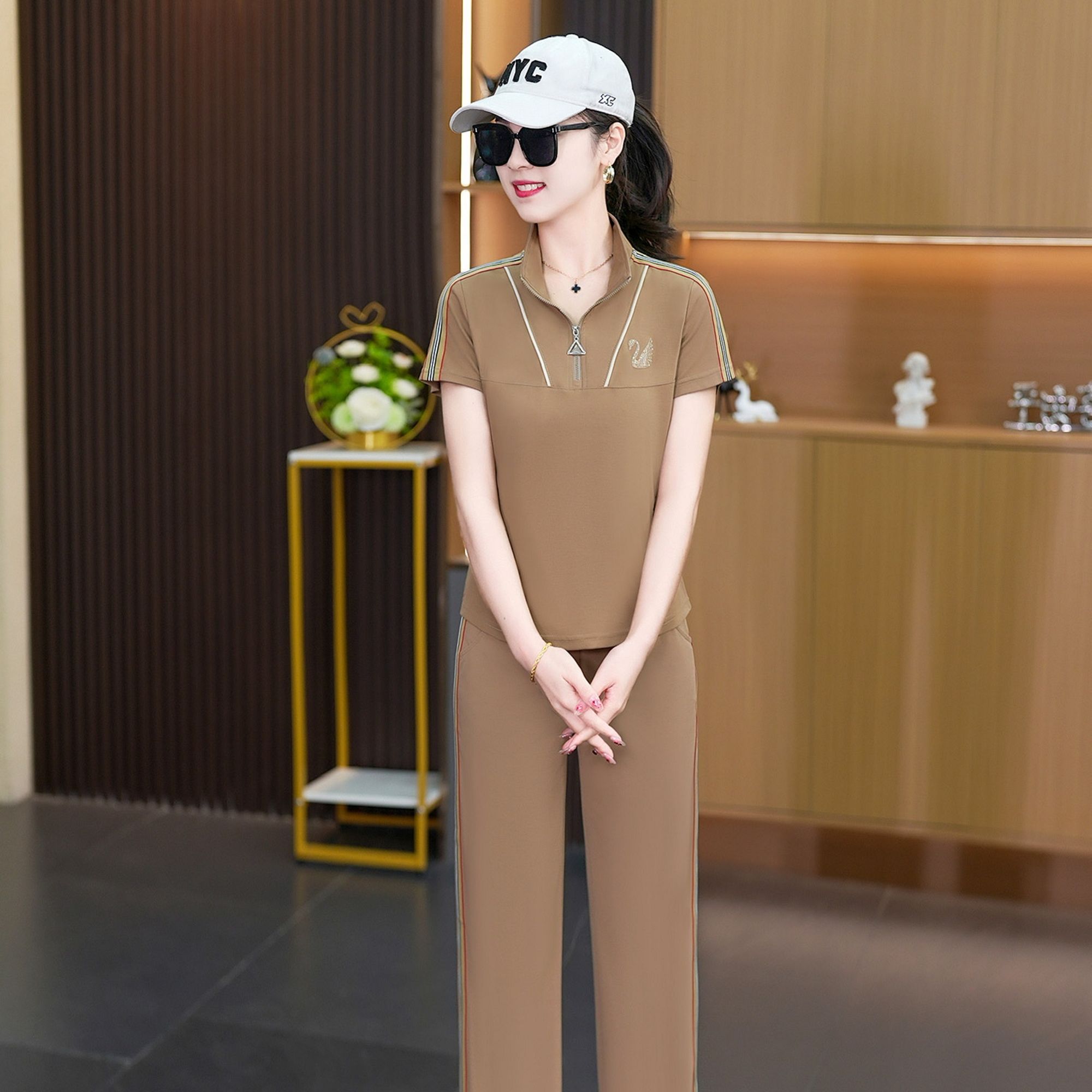 1123夏季立领薄款大码清凉显瘦优雅妈妈广场舞两件套运动套装