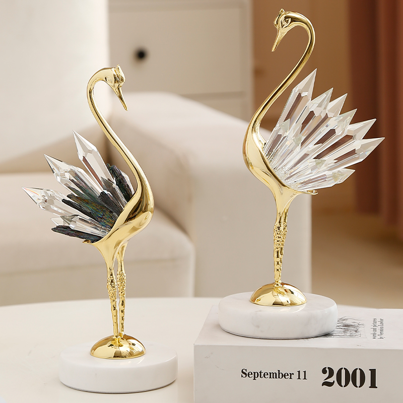 2025新款仙鹤摆件客厅玄关酒柜电视柜轻奢现代办公桌装饰乔迁新居