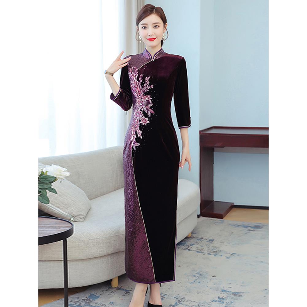 喜婆婆婚宴装2023新款紫色旗袍妈妈年轻款金丝中国风气质长袖高贵