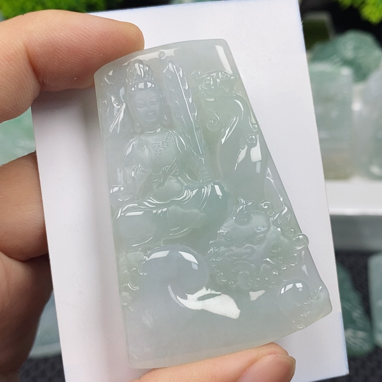 【闪购商品】翡翠颈饰未镶嵌