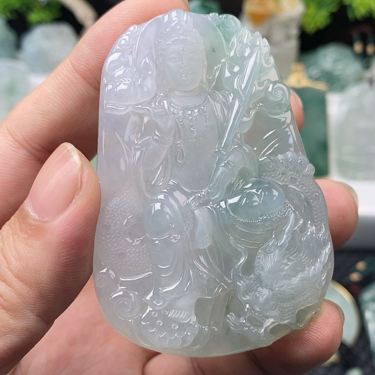 【闪购商品】翡翠颈饰未镶嵌川**颖