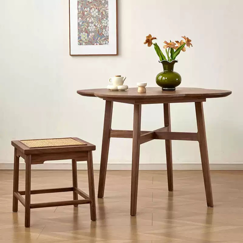 海艺木业梅花圆形餐桌北美黑胡桃圆桌餐桌设计师款