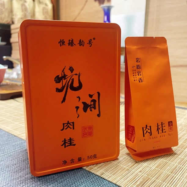 武夷山坑涧肉桂，岩骨花香，6泡一盒50克装。大红袍浓香岩韵