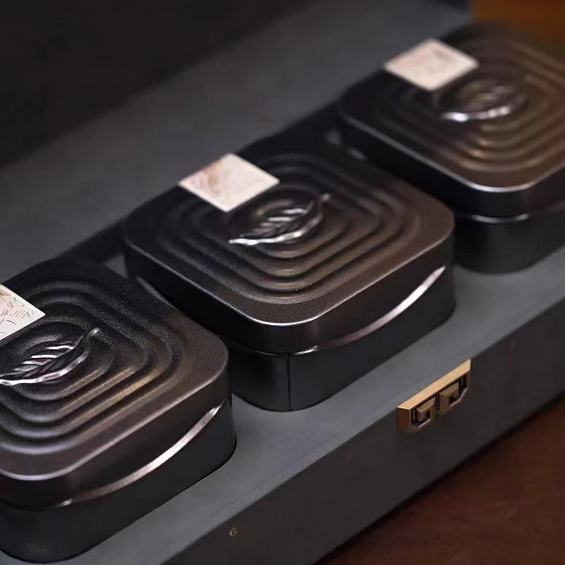 2010年 糯香老茶头礼盒装 醇后滑甜 普洱熟茶450克