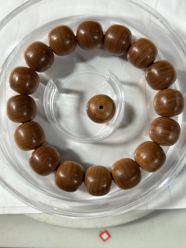 迈索尔老山檀香顶老料花蜜香带焦糖甜，1.3✖️1.4老型珠