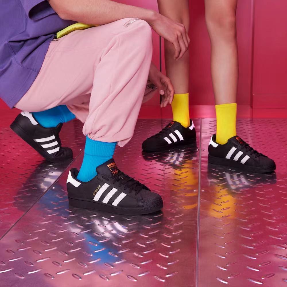 Adidas三叶草百搭低帮潮流休闲简约经典运动贝壳头板鞋 EG4959