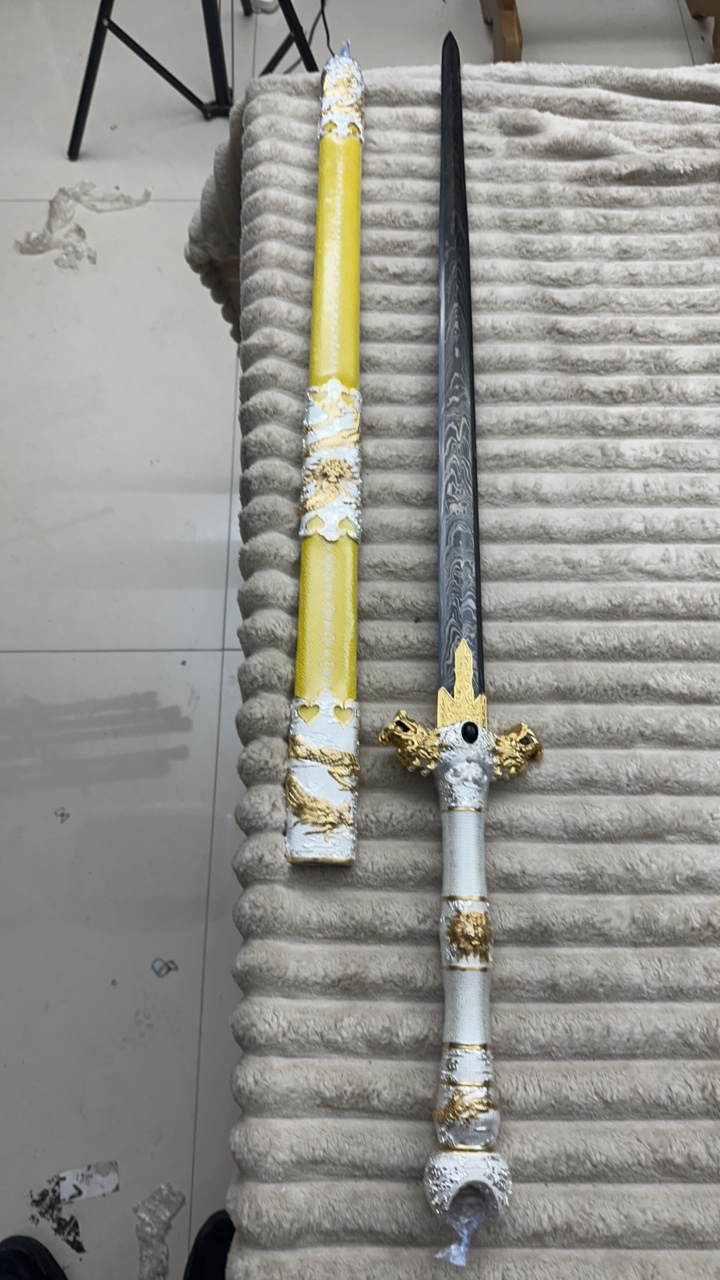 手工锻打鱼皮汉剑 未开刃