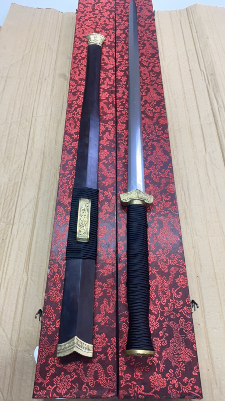 手工锻打黑檀木汗剑 未开刃