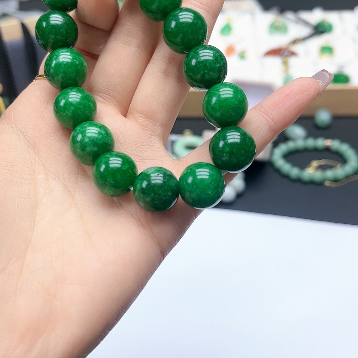 【闪购商品】翡翠手链未镶嵌