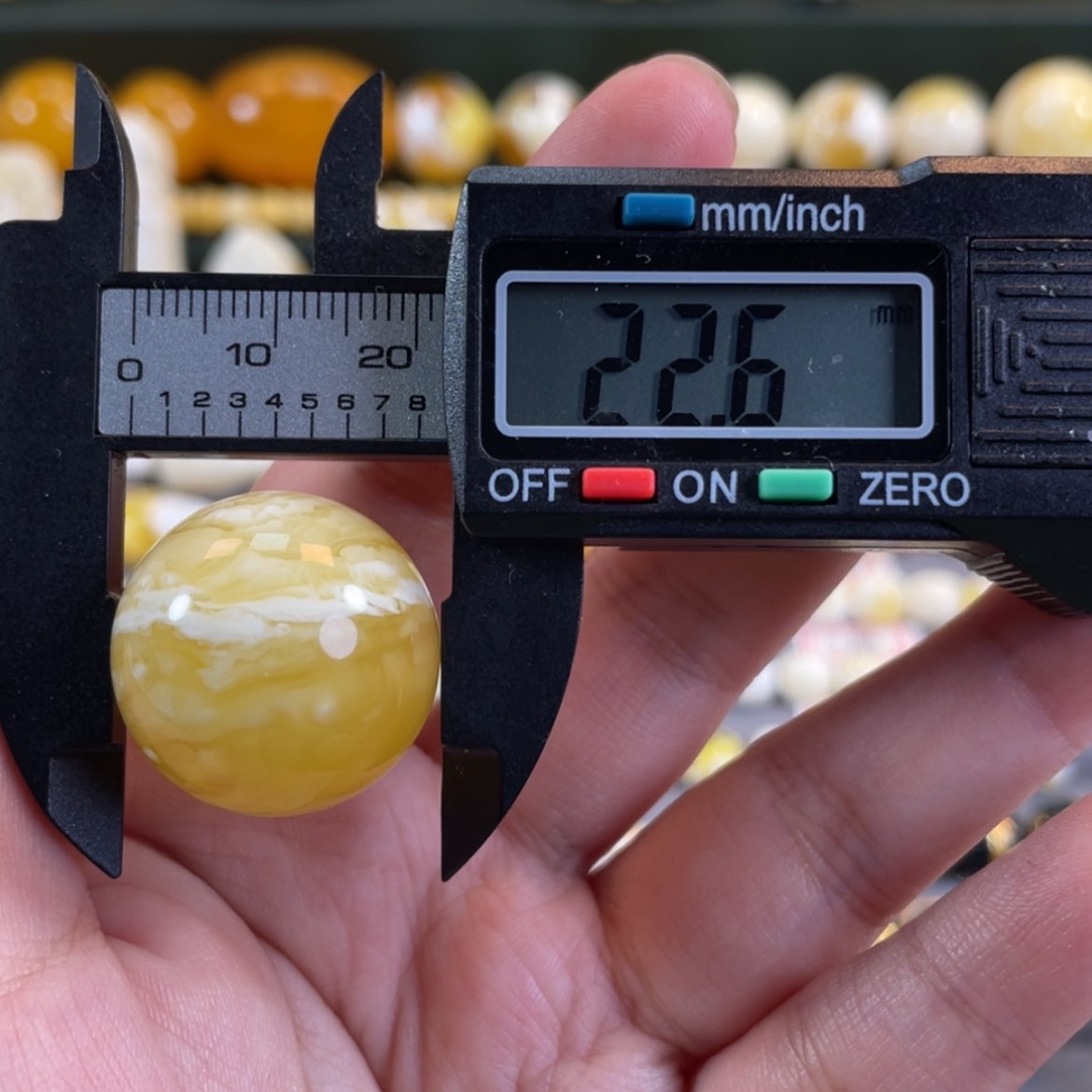 【闪购商品】蜜蜡裸石未镶嵌辉*金白虎皮圆珠