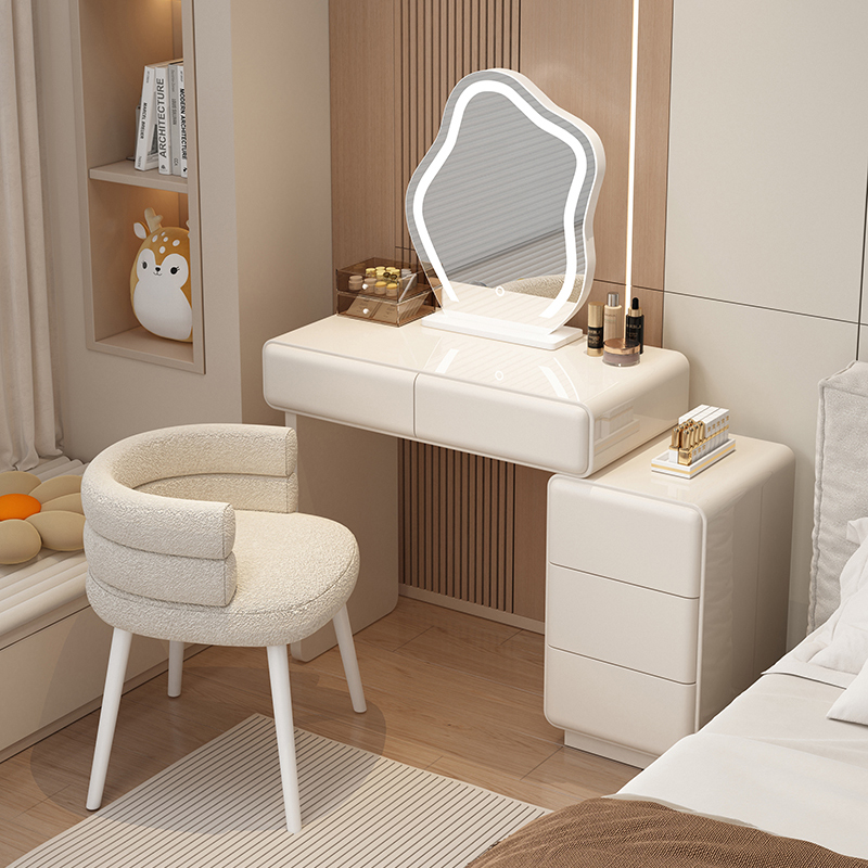 2025新款实木烤漆梳妆台卧室现代简约奶油风迷你小户型轻奢化妆桌