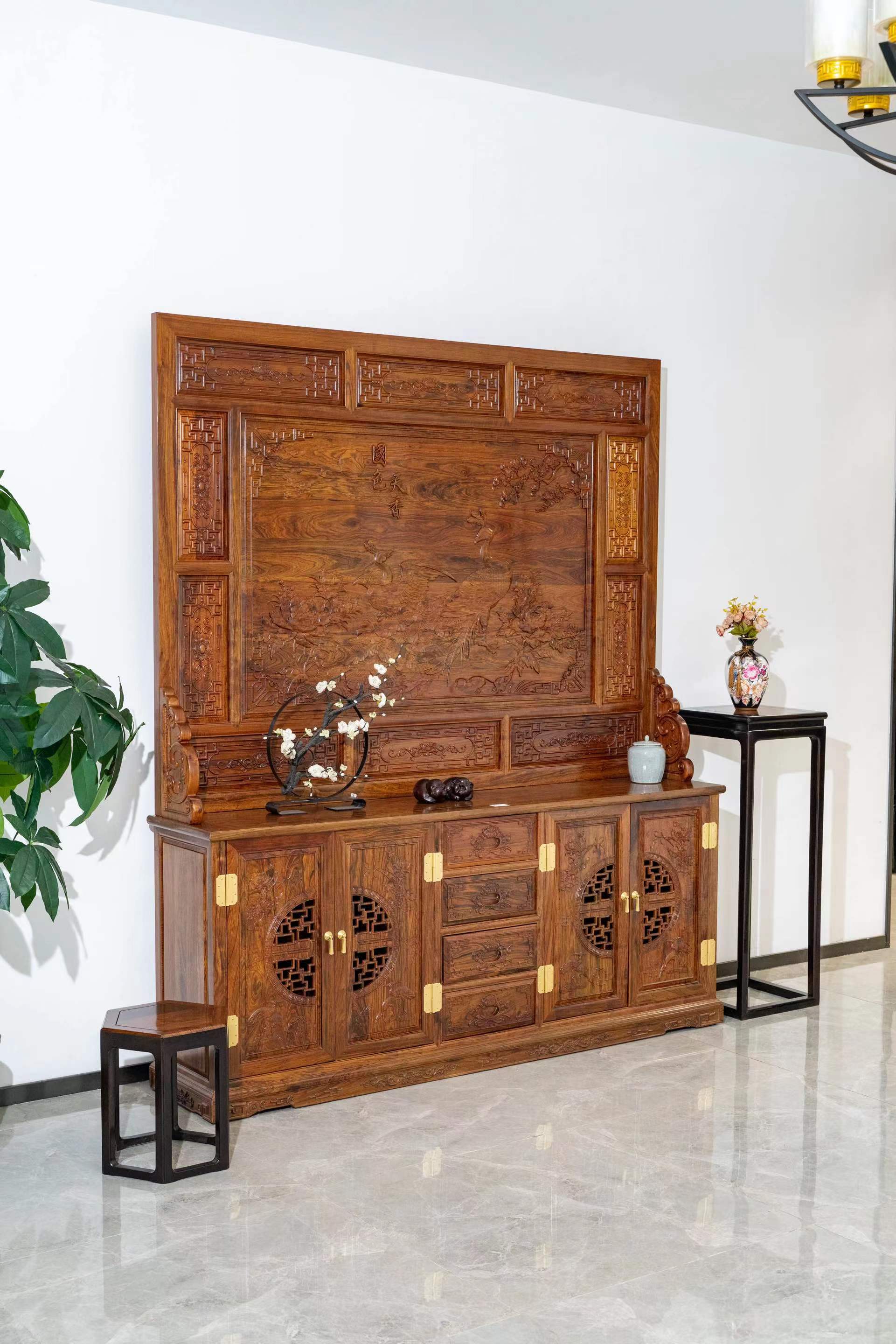 实木家具檀香雕花屏风隔断（溯于）