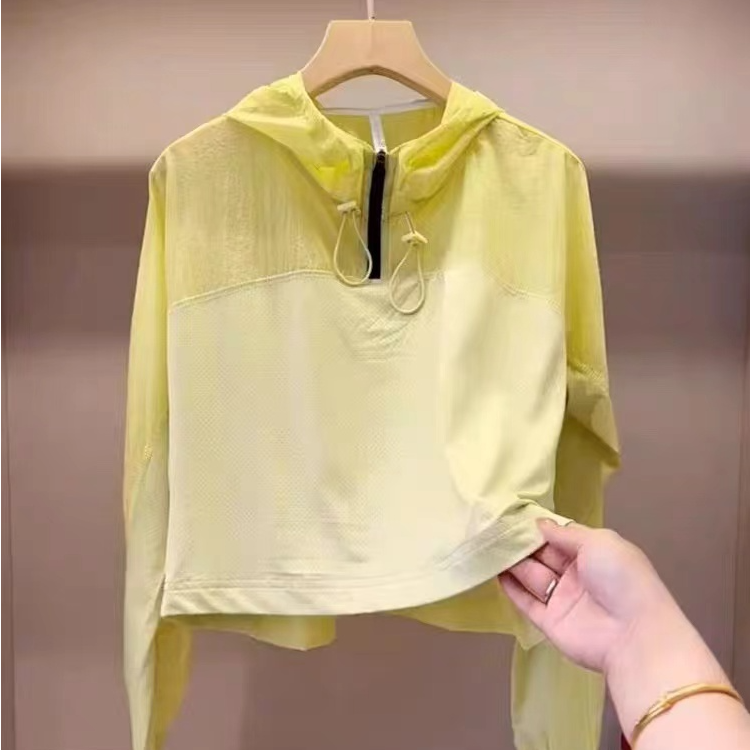 2024年折扣捡漏欧货薄款外套薄荷曼波风绿色拼接连帽上衣