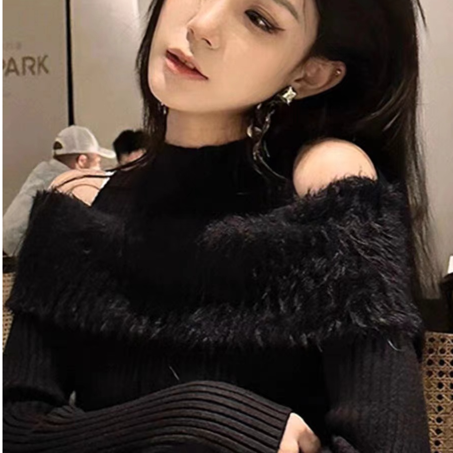 秋冬新款针织衫高级感超好看上衣法式气质小香风显瘦露肩黑色毛衣