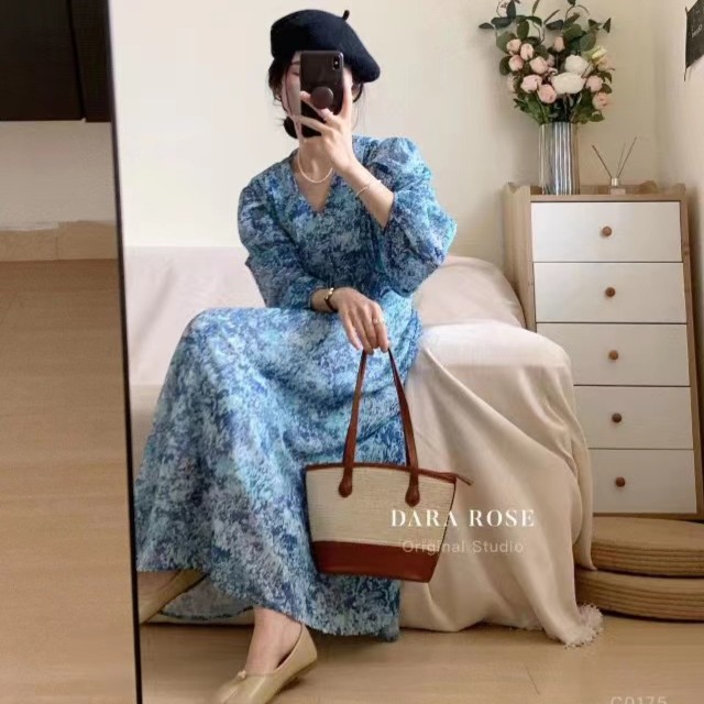 2023春季新款法式仙女中长款系带收腰显瘦碎花长袖连衣裙蓝色