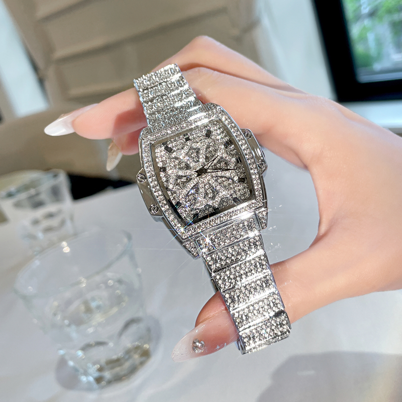 NASIR【满天星系列】轻奢镶钻旋转酒桶时尚女表5866