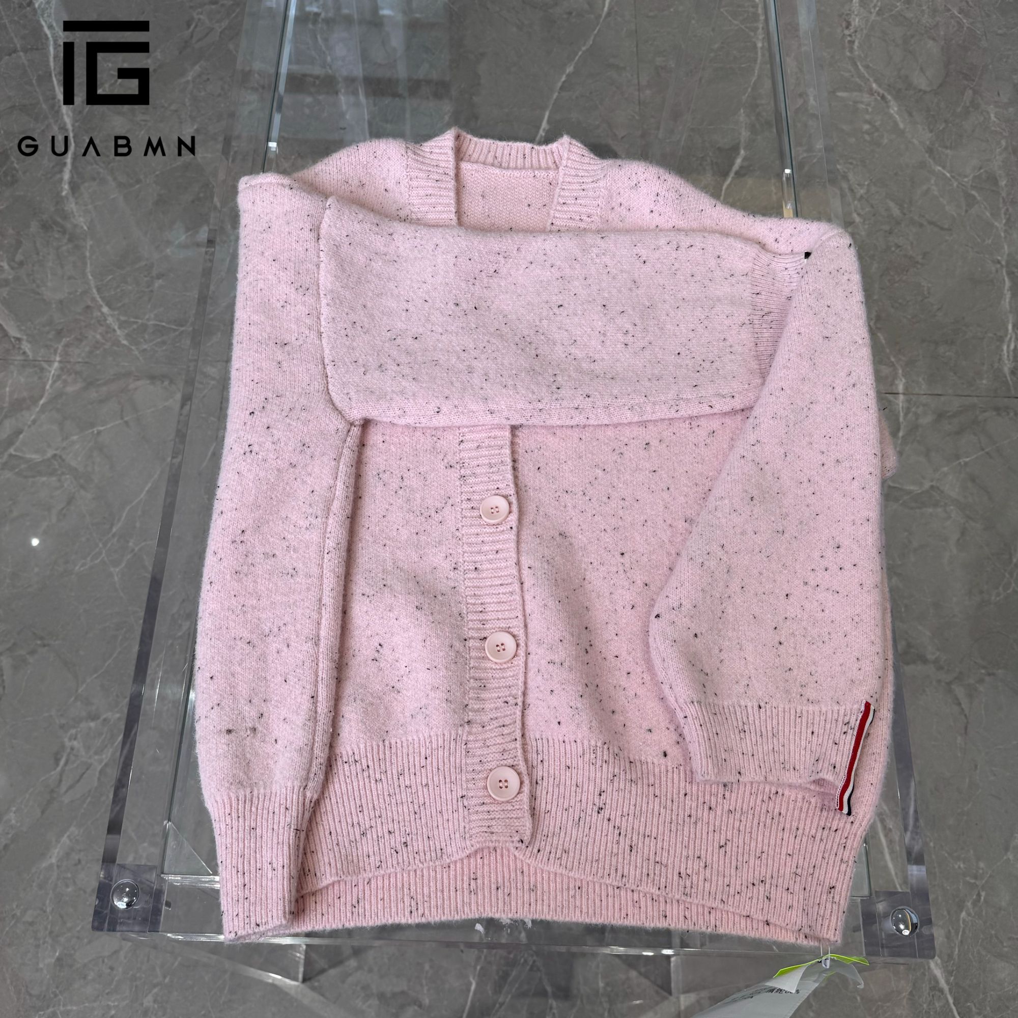 GUABMN2025秋冬新款高级小狗绣花针织毛衣外套3737