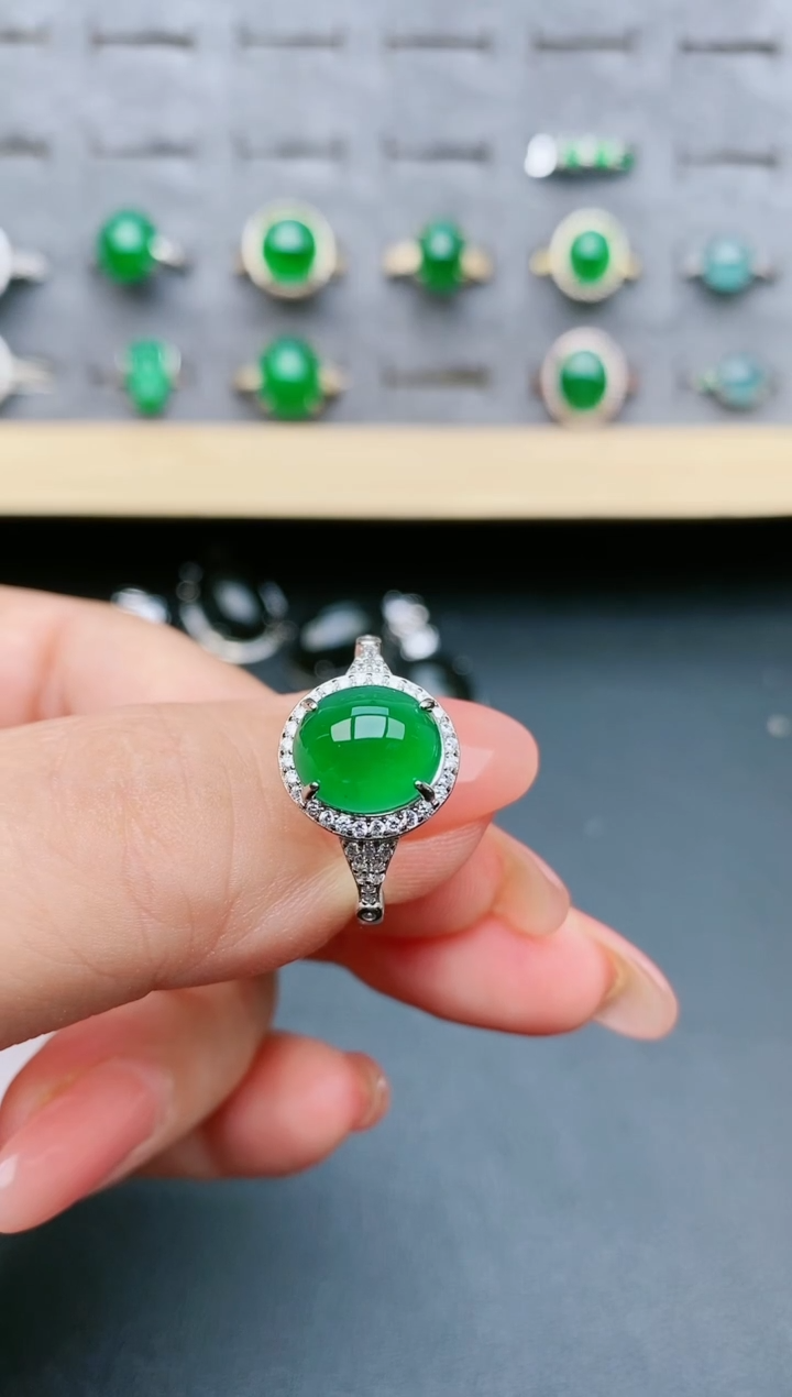 【闪购商品】翡翠戒指银S925镶嵌850058