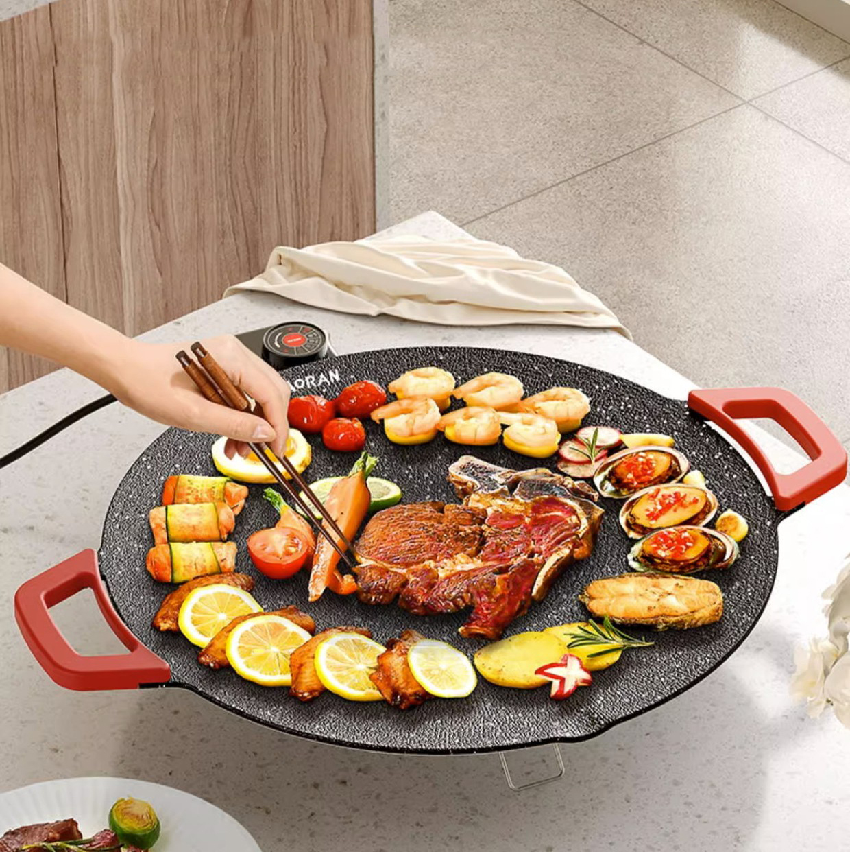 【轻奢品牌】新款多功能家用烤锅煎肉电烧烤炉电烤盘