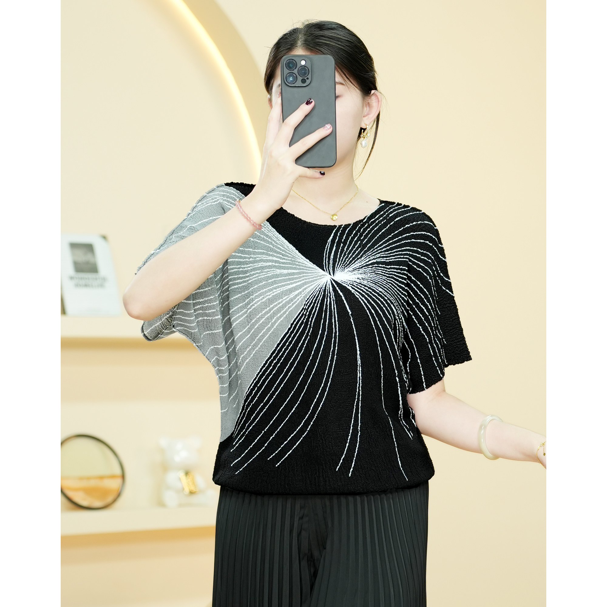 【欧洲站】5136褶皱设计印花时尚短袖女t恤圆领上衣