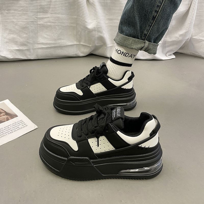 小白鞋女春秋季2023年春秋季新款爆款网红厚底chic百搭运