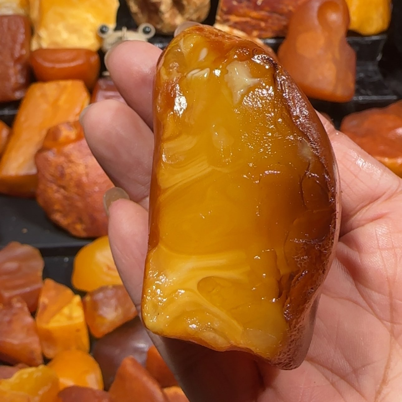 【闪购商品】定制琥珀未镶嵌灵*