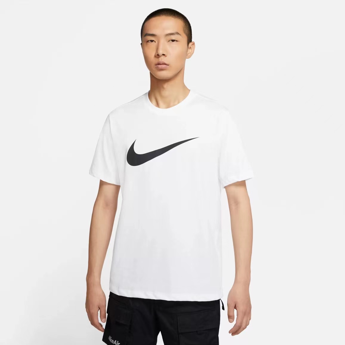 NIKE/耐克撤柜夏季短袖棉T恤情侣运动衫体恤 L5095