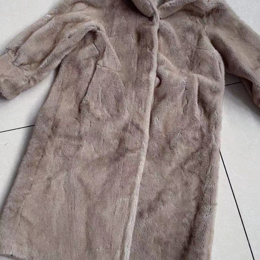 228款时尚福利大衣