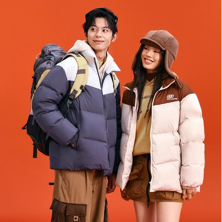 【斯凯奇】拼色面包羽绒服短款外套L324U104 DB