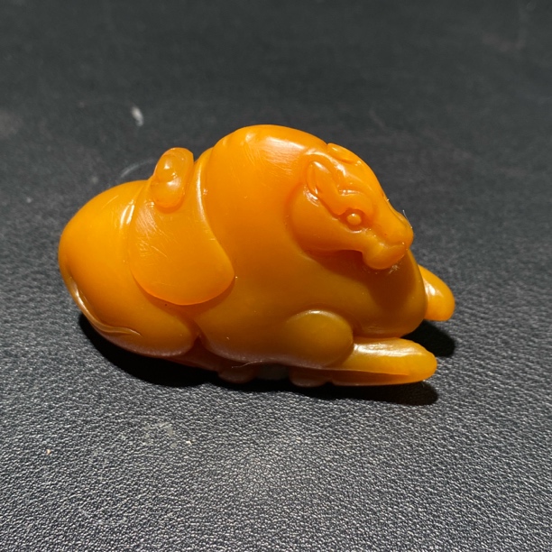 清代 寿山田黄石（马上有钱）摆件 87755 W 毕