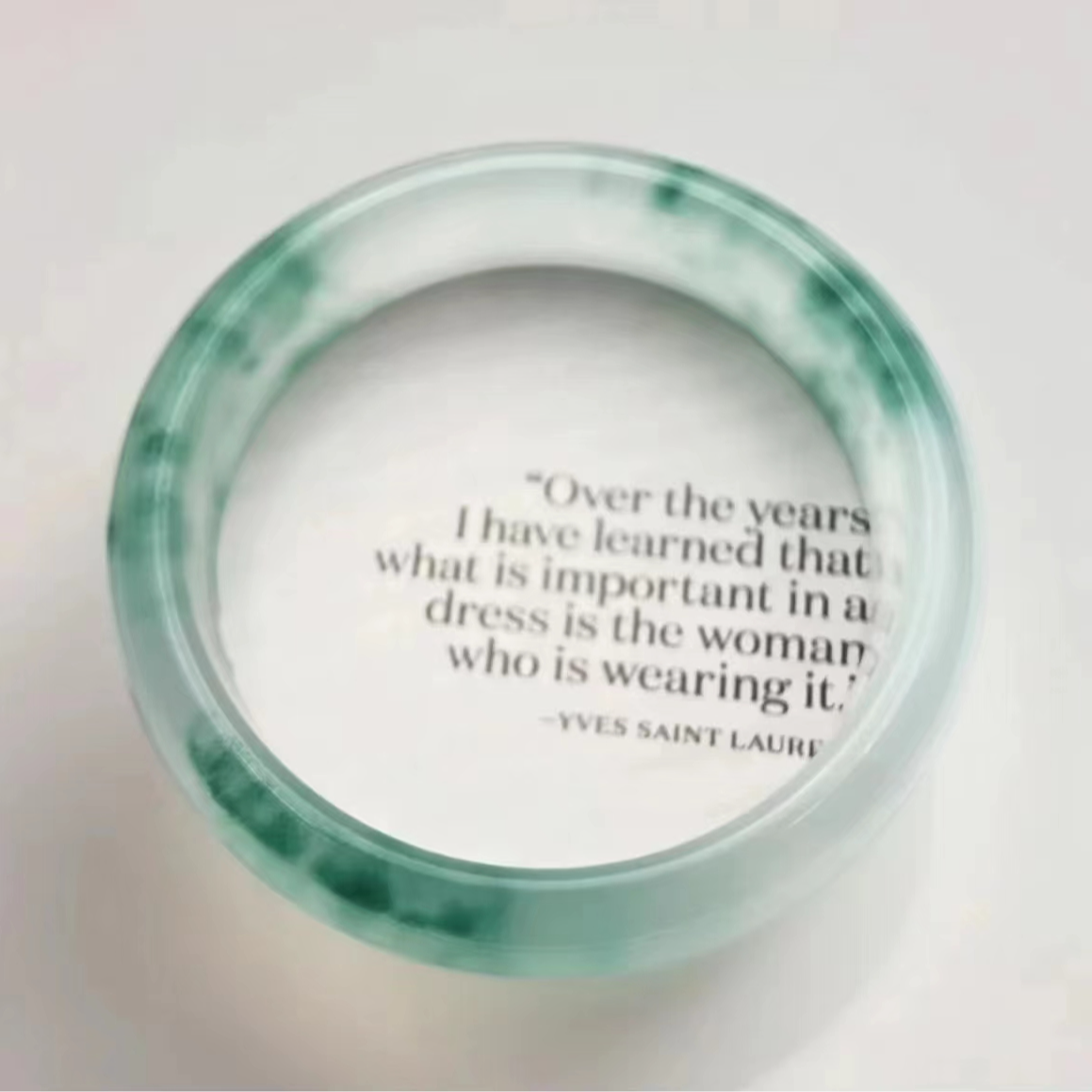 【喜喜甄选】翡翠时尚飘花手镯-多样性发其一