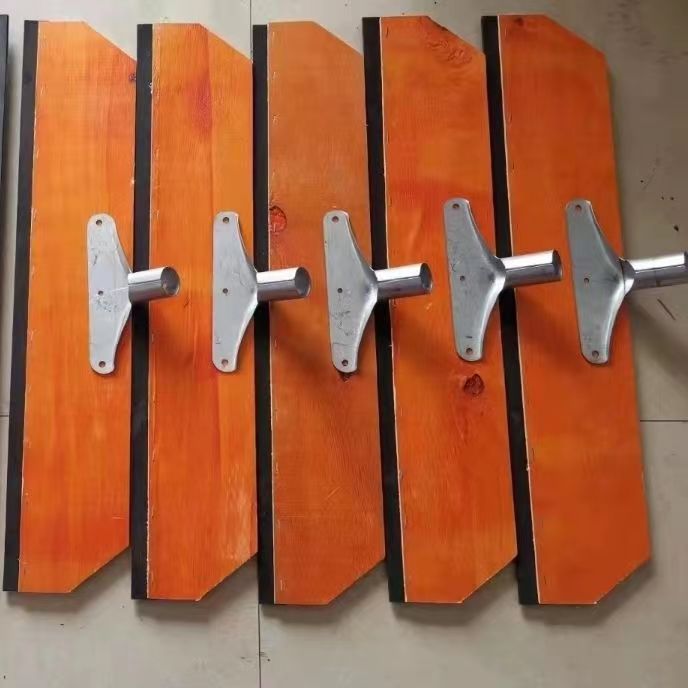 非固化刮板橡胶沥青丙烯酸防水施工专用木刮板加厚橡胶耐磨耐烫