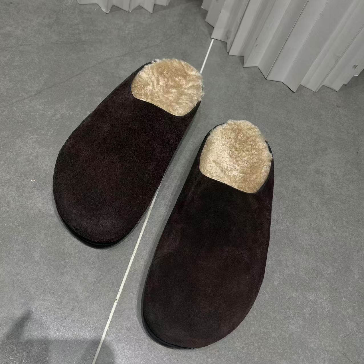 【ATAYI】2024秋冬新款牛皮真皮拖鞋BD752-2#防滑居家时尚舒适