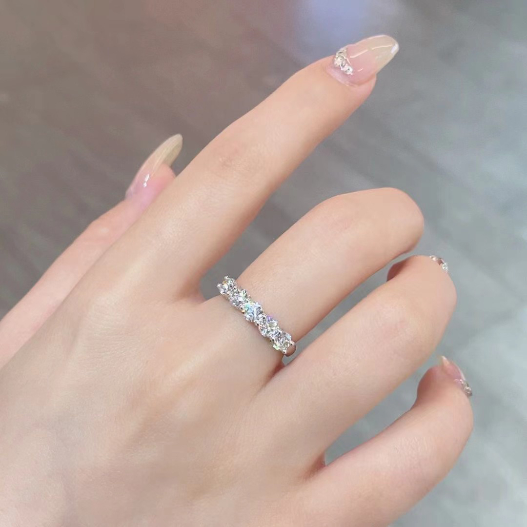 【合成/培育】【六言精选01】   【1克拉】五公主排戒