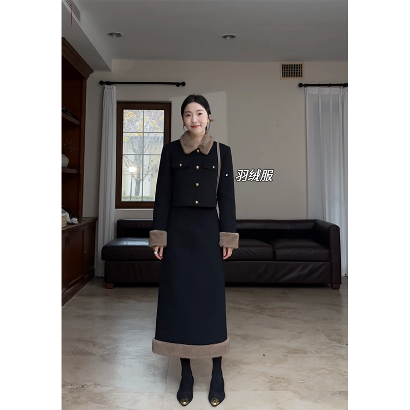 郭九九呢民国财阀复古气质毛呢羽绒外套直筒半裙毛毛袖G923A10367