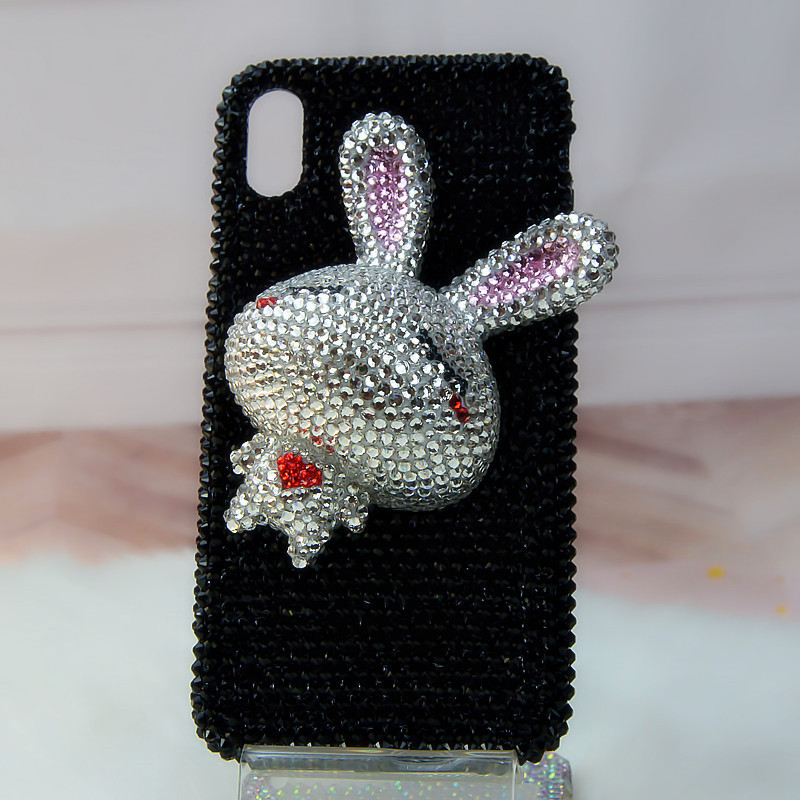 适用iPhone 11 12 13 14pro Max黑色水钻眯眼兔苹果手机壳水钻