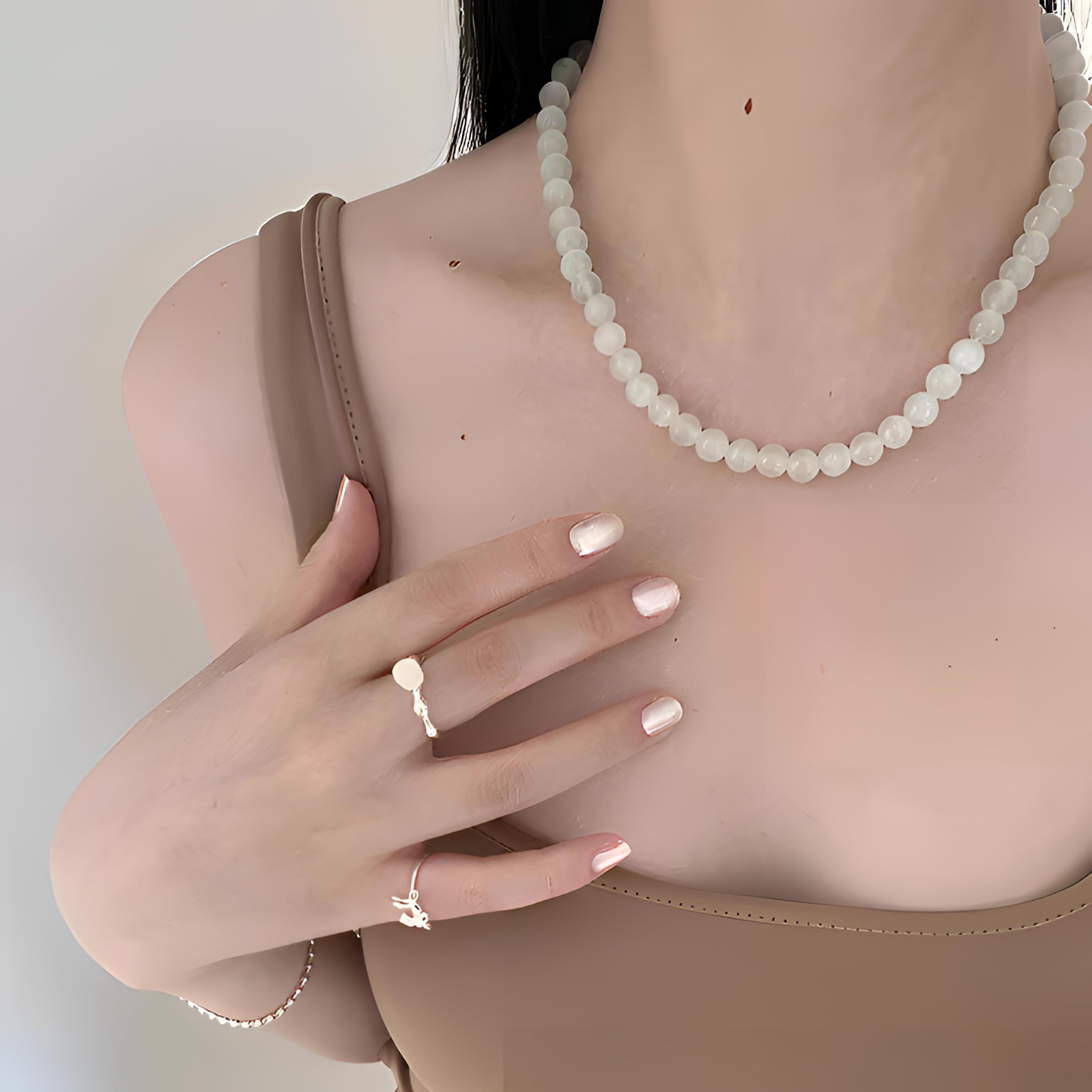 【新人福利】新疆白色老料白月光冰白特细料项链珠串简约素圈素款
