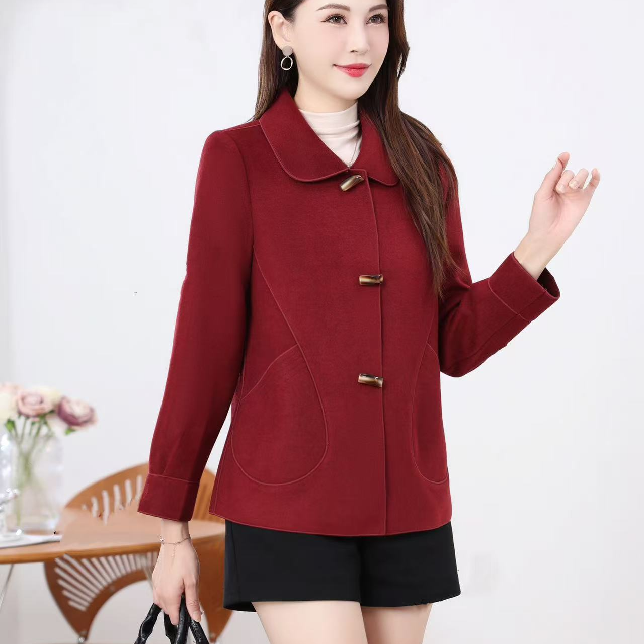 秋冬季新款时尚双面绒大衣  短款（轻奢款）